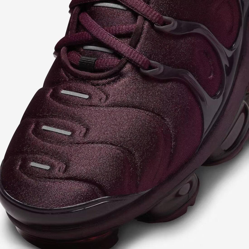 Nike Air VaporMax Plus 'Night Maroon'