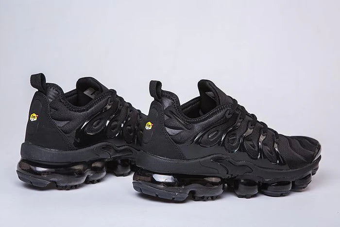 Nike Air VaporMax Plus 'Triple Black'