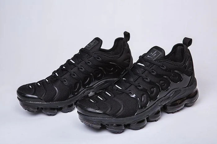 Nike Air VaporMax Plus 'Triple Black'